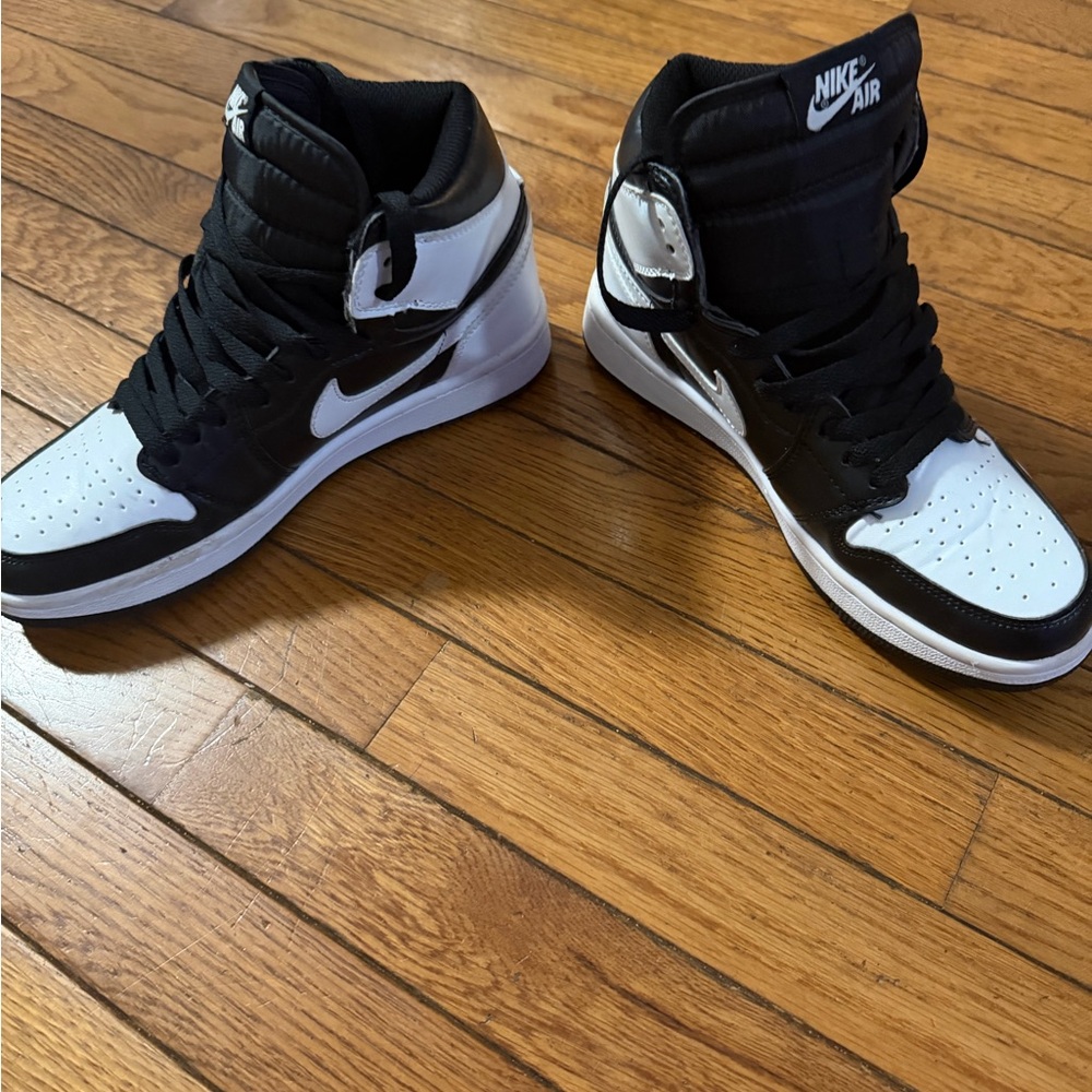 Nike Air Black and White High-Tops